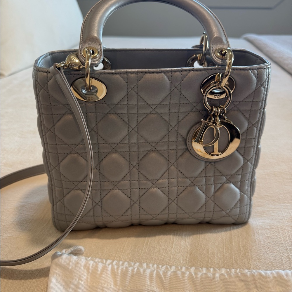 Dior LADY DIOR Medium Metallic Gray Quilted Bag - Authentic - Picture 3 of 14